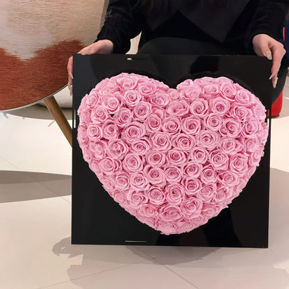 LULU ROSÉE 99 3D heart rose box light pink roses as a romantic anniversary gift