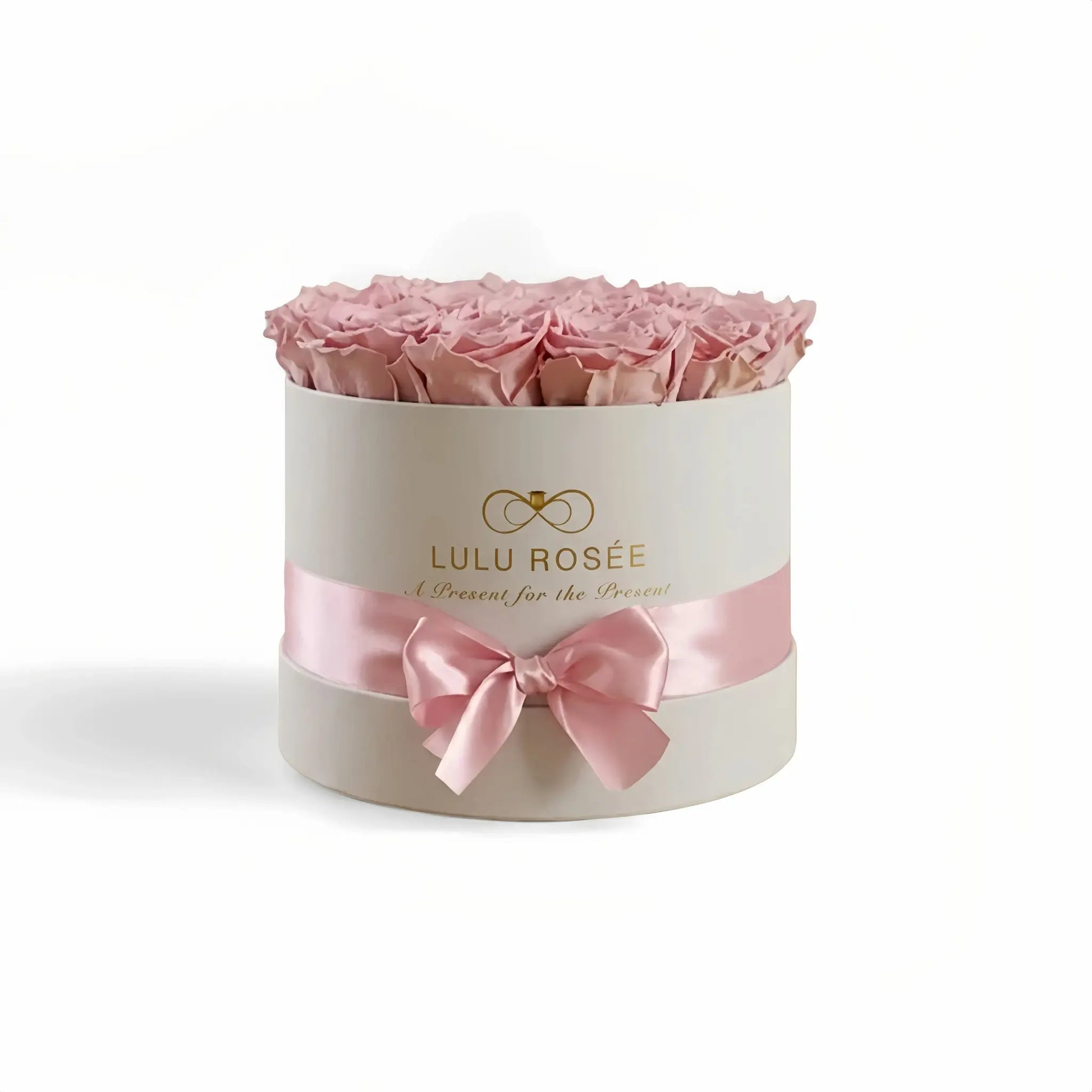LULU ROSÉE medium round  box light pink roses white box on white background