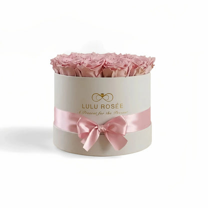LULU ROSÉE medium round  box light pink roses white box on white background